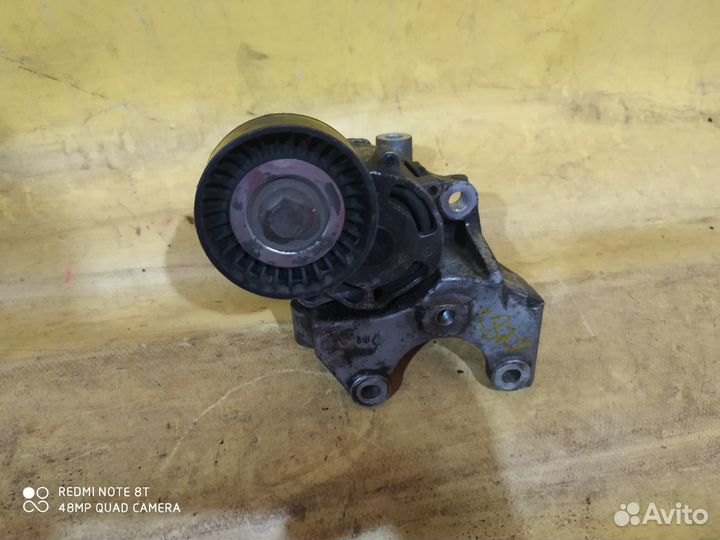 Subaru XV Forester S13 Кронштейн натяжного ролика