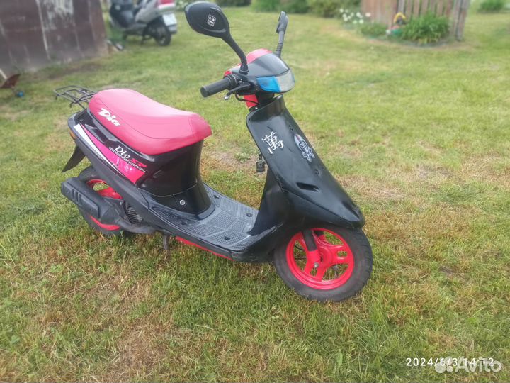 Скутер Honda dio