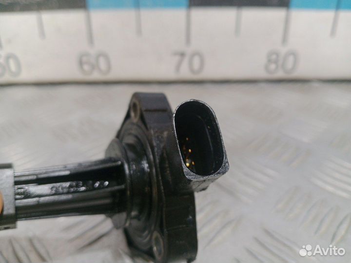 Б/У Датчик уровня масла VAG#004