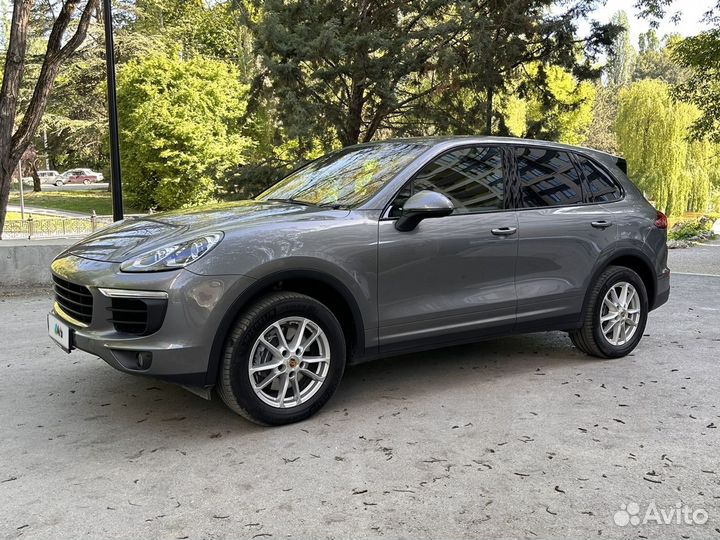 Porsche Cayenne, 2015