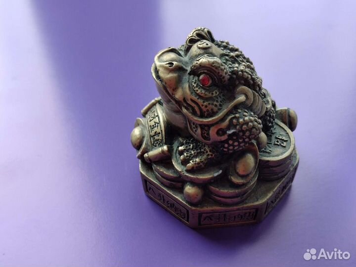 Интерьерная статуэтка. Корея