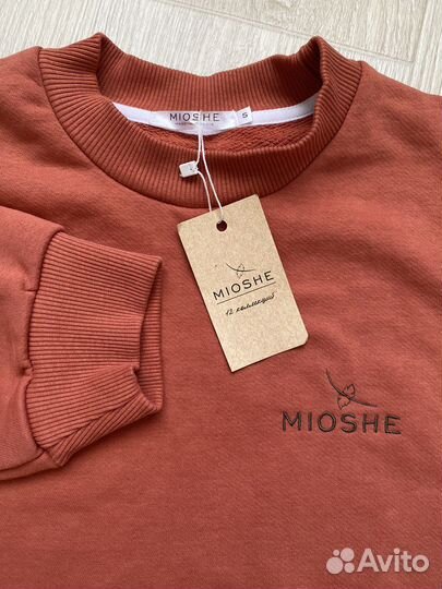 Спортивный костюм из футера свободного кроя