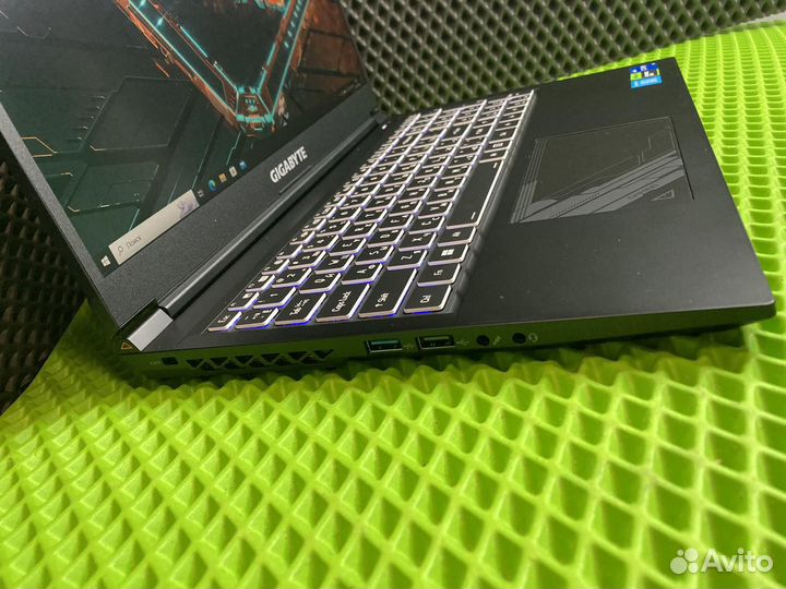 Ноутбук i5 RTX4060