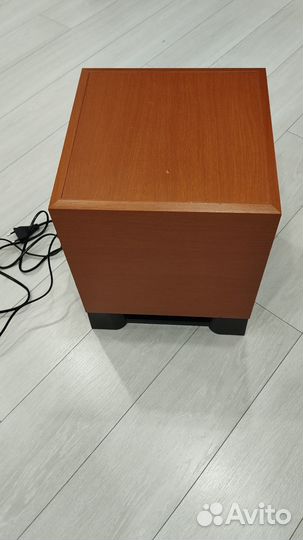 Активный сабвуфер yamaha YST -SW011