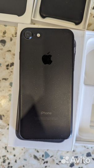 iPhone 7, 128 ГБ