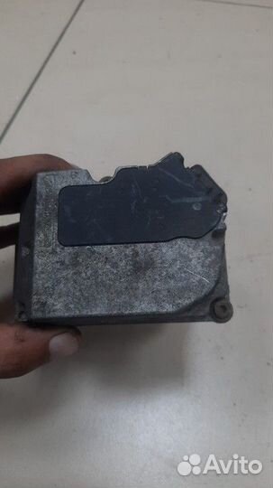 Заслонка дроссельная Volkswagen Polo