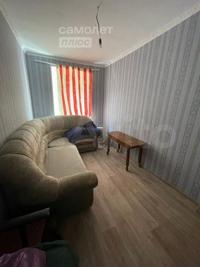 Комната 11 м² в 1-к., 2/3 эт.