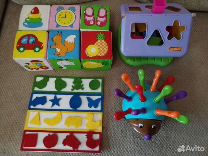 Развивающие игрушки для малышей