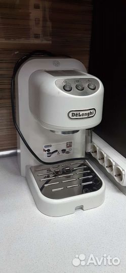 Кофемашина delonghi рожковая