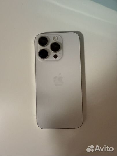 iPhone 15 Pro, 256 ГБ