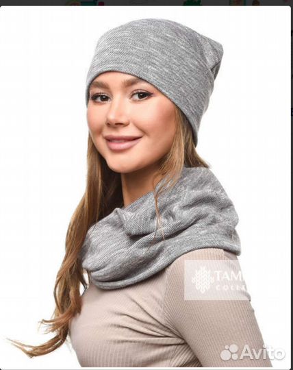 Новый комплект шапка и снуд