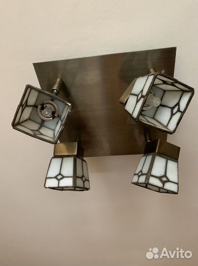 Потолочный спот