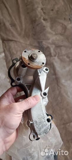 Помпа nissan almera n16, 1.5 дрыгатель