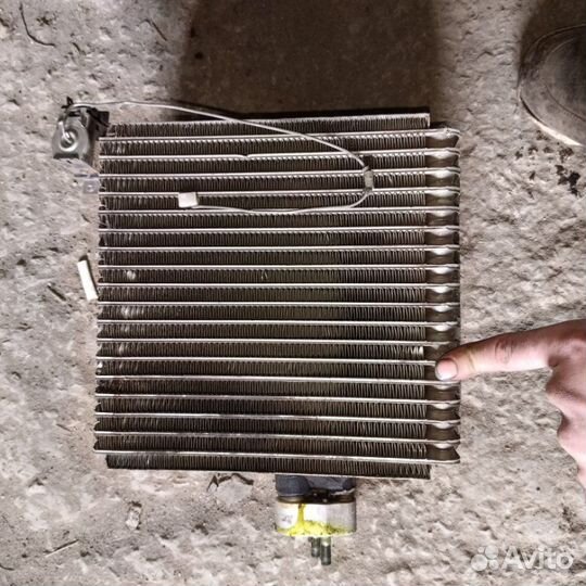 Радиатор кондиционера Kia Sportage 1 универсал 2