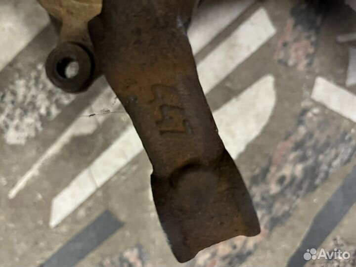 Кулак поворотный для Рено Сандеро2