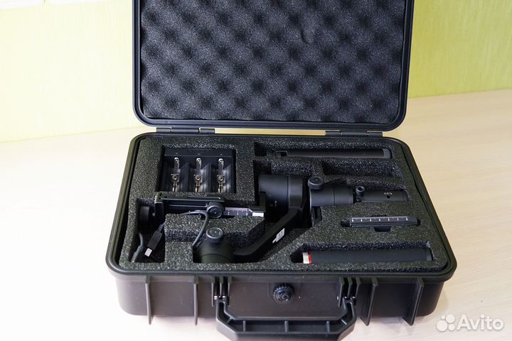 Электронный стабилизатор Moza AirCross