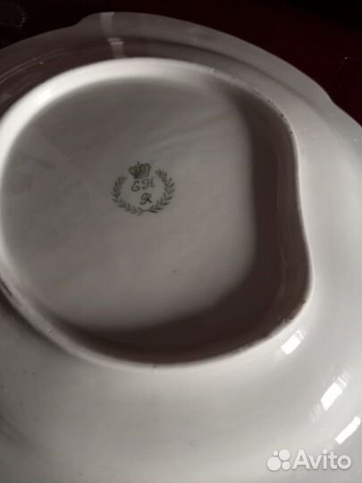 Тарелки и розетки