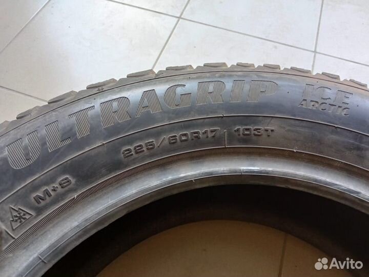 Goodyear Ultragrip Ice Arctic 225/60 R17 103T