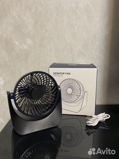 Настольный вентилятор