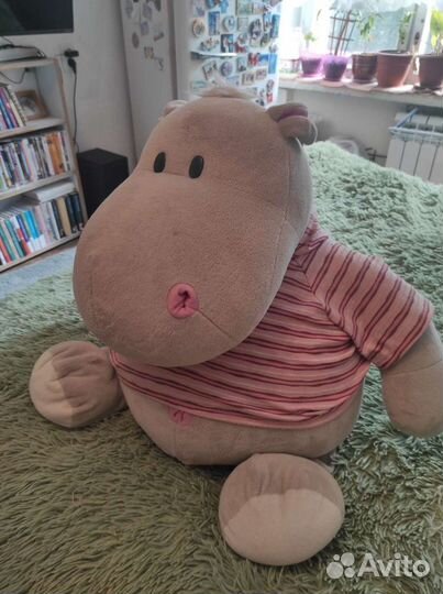 Мягкая игрушка бегемот