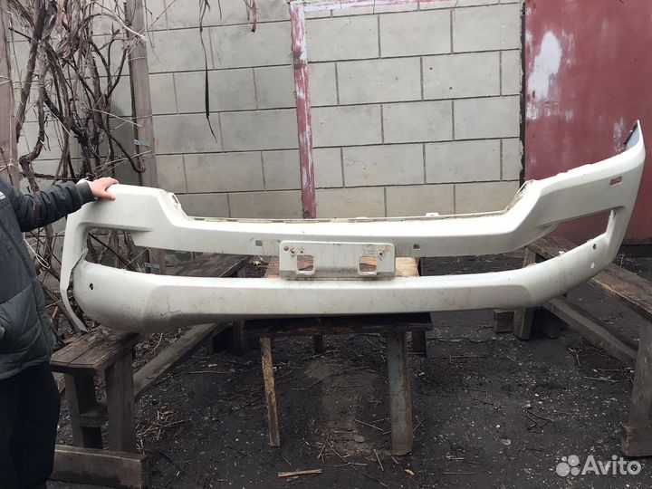 Бампер передний