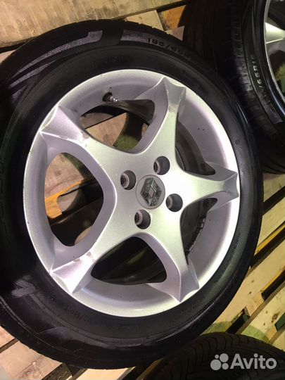 R15 Michelin CrossClimate 185/65, PCD 4x100 DIA 55