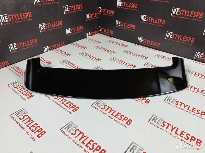 Спойлер Наверх Mitsubishi Outlander Черный