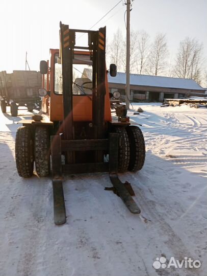 Трактор ВгТЗ ДТ-75, 1985