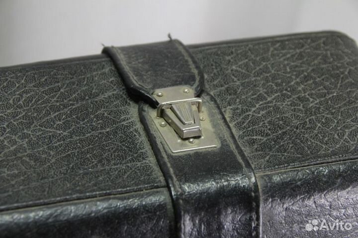 Механическая кинокамера СССР : Кварц 2 Х 85 - 1 М