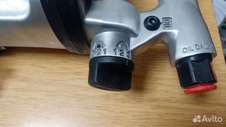 Пневмогайковерт 1