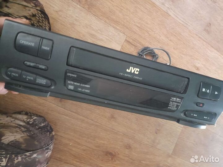 Видеомагнитофон