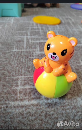 Игрушка неваляшка