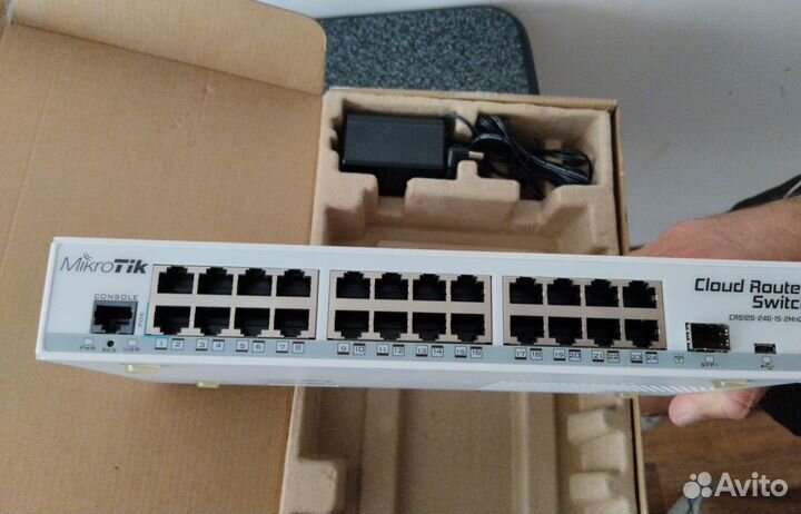 Mikrotik Cloud Router Switch CRS125-24G-1S-2HND-IN