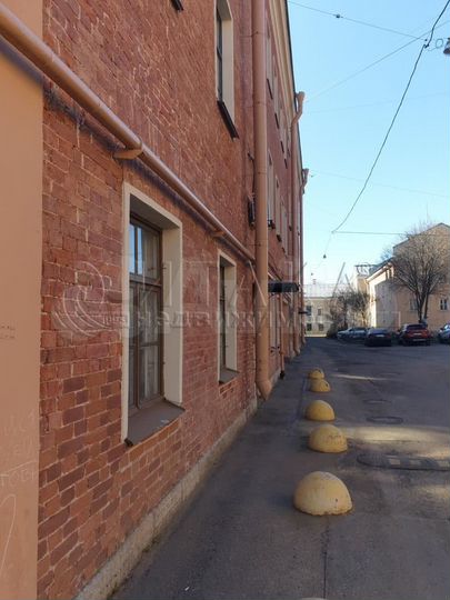 3-к. квартира, 83,2 м², 1/3 эт.