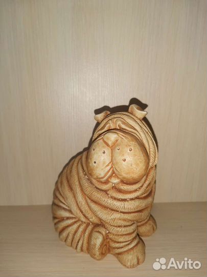 Статуэтка пёс Шарпей