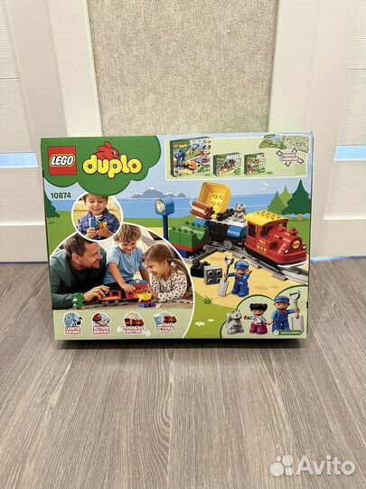 Lego duplo Town Поезд на паровой тяге 10874