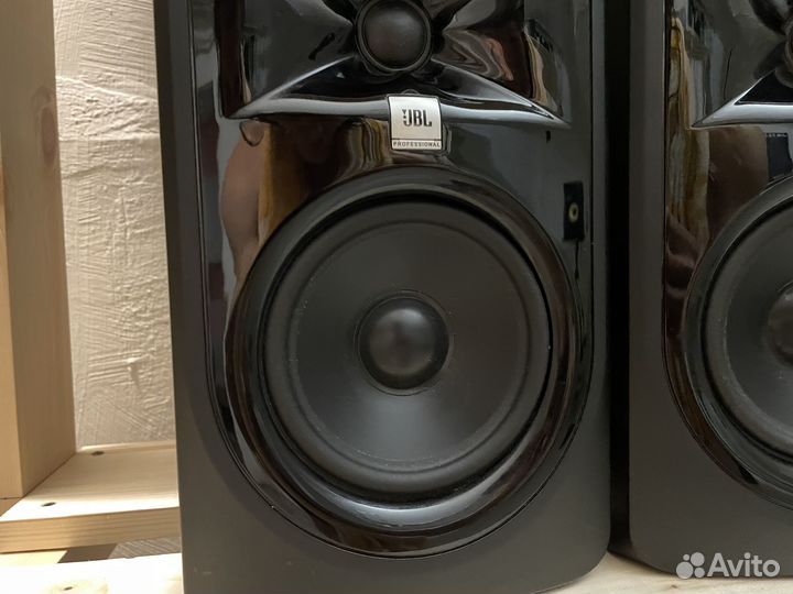 JBL 305p mkII Пара