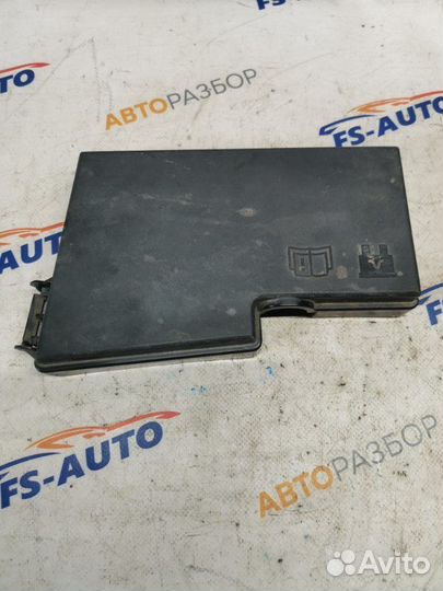 Крышка блока предохранителей Ford Focus 2 1.6 shda