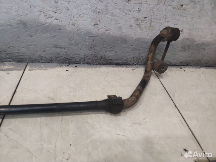 Стабилизатор передний Skoda Octavia 1 (A4)