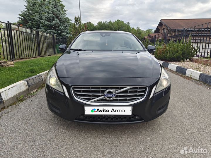 Volvo S60 1.6 AT, 2011, 237 000 км