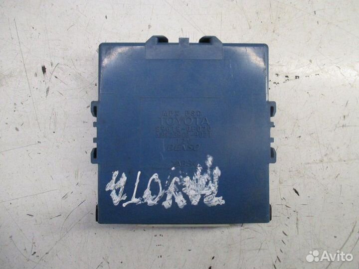 Блок комфорта Toyota Corolla Verso 1.6 2002