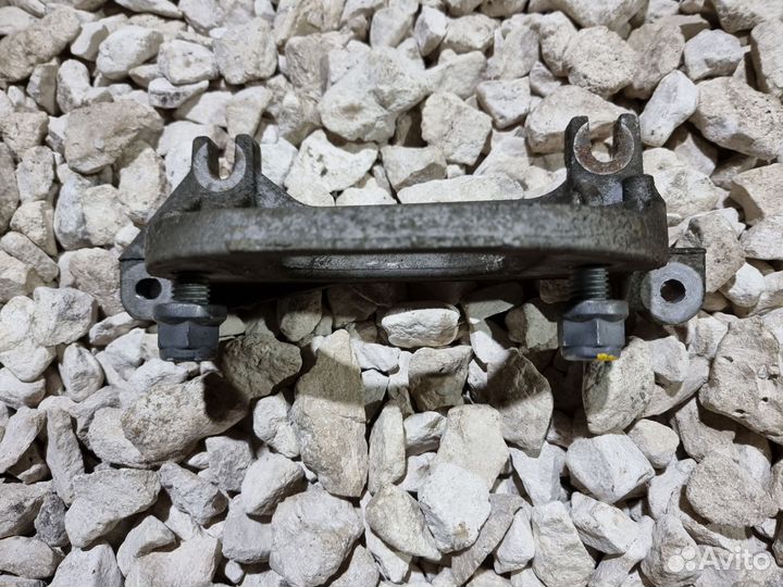 Кронштейн опоры Логан