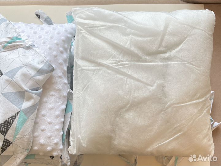 Бортики в детскую кроватку Amarobaby