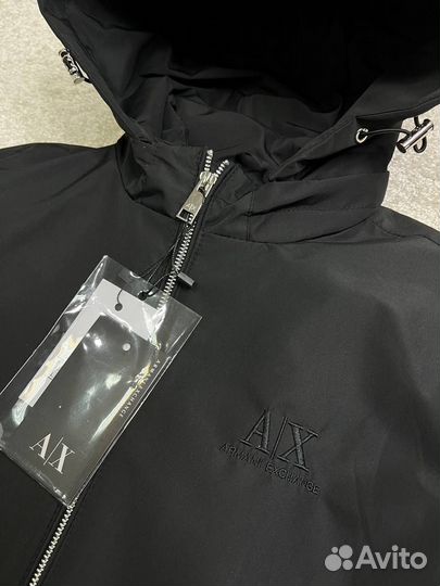 Весна приходит с курткой Armani