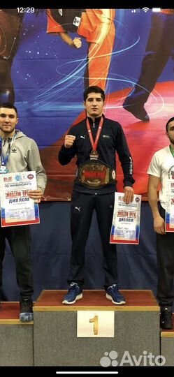 Тренер по тайскому боксу