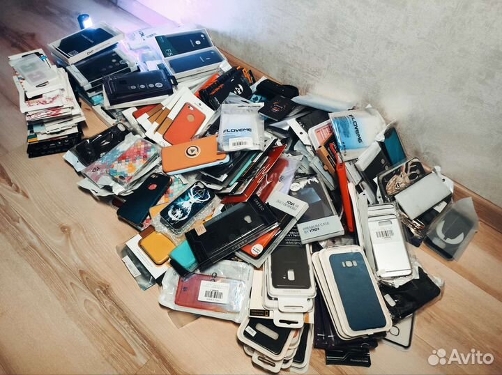 Лот - Чехлы 220 штук + 30 стёкол. iPhone, samsung