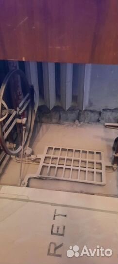 Швейная машинка LADA