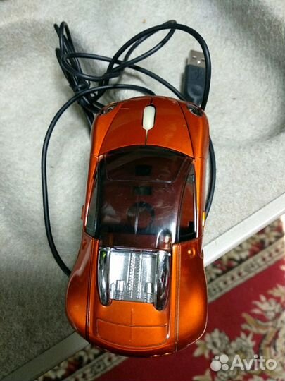 Компьютерная мышка, машина, новая