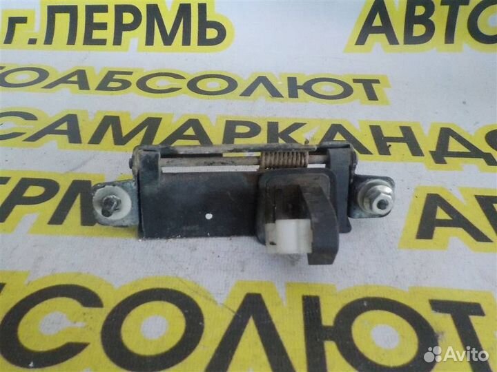 Ручка двери багажника наружная Mazda CX-7 2006-20