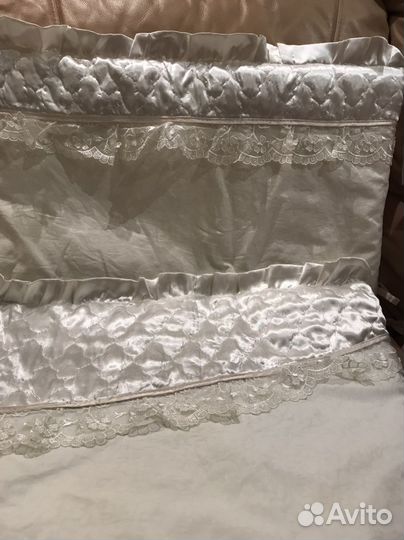 Атласный царский бортик в кроватку